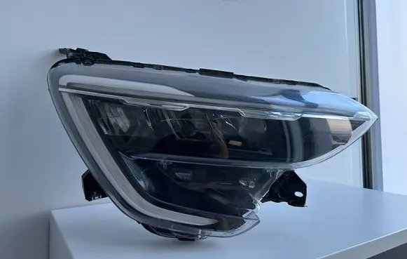 Renault Arkana Headlight/headlamp 260100509R