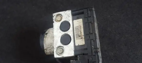 Volkswagen Golf IV ABS Pump 1j0907379p 7m3614111h