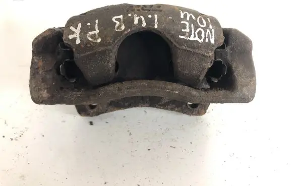 Nissan Note (E11) Front brake caliper