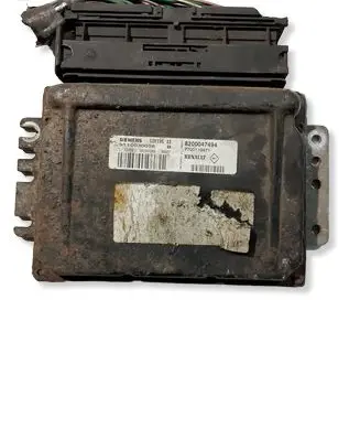 Renault Laguna II Engine control unit/module 8200047494