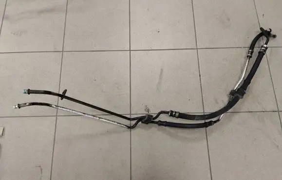 Ford Focus C-MAX Power steering hose/pipe/line