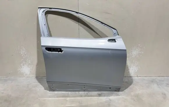 Volkswagen ID.4 Front door 11A831312