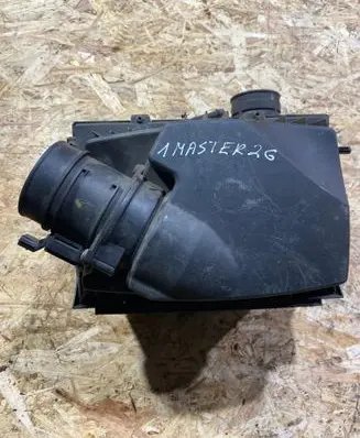 Renault Master III Air filter box 8200751534