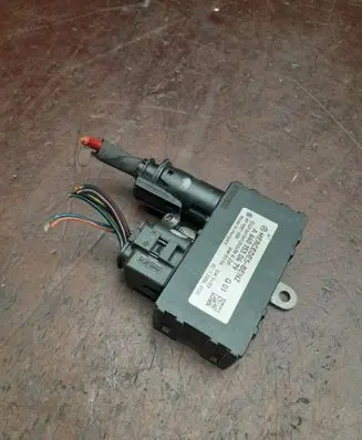 Mercedes-Benz A W169 Glow plug pre-heat relay A6401530479 899087000