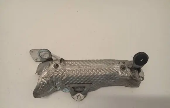 Mercedes-Benz S W222 Heat shield in engine bay A6420903141
