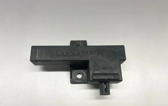 Audi A7 S7 4G Keyless system antenna 8K0907247 33542221