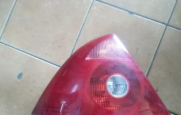 Ford Mondeo Mk III Rear/tail lights 1S7113405A
