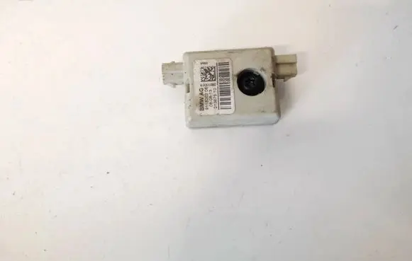 Antenna control unit