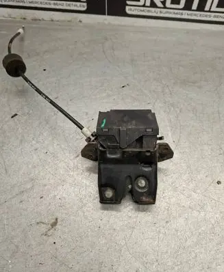 Mercedes-Benz E W211 Loading door lock A1717500085 A1717500185