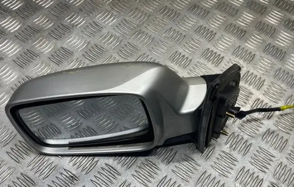 Nissan X-Trail T30 Front door electric wing mirror E13010621