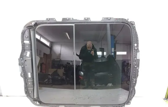 Audi RSQ3 Sunroof set 83A877041JLK01