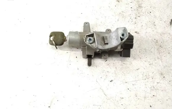 Volvo V70 Ignition lock 73760
