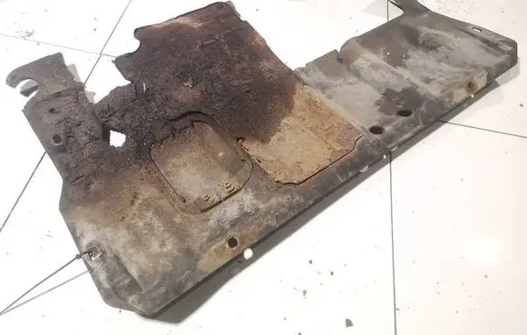 Hyundai Santa Fe Engine splash shield/under tray 2911826020