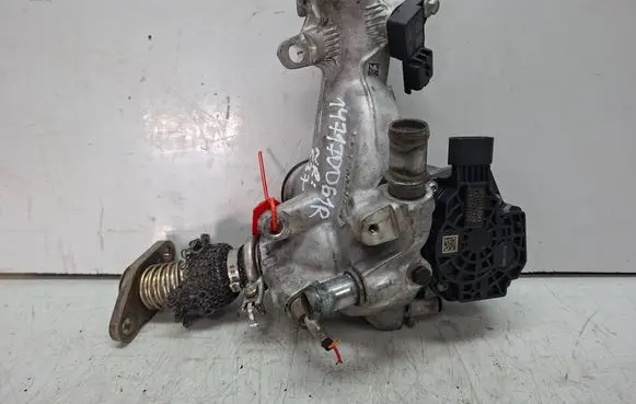 Renault Clio V EGR valve S27610537 H8201684044