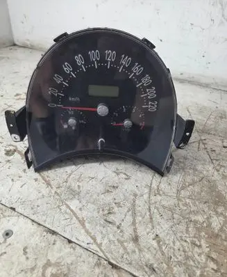Volkswagen New Beetle Speedometer (instrument cluster) 1C0919861A