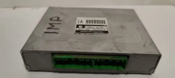 Subaru Impreza I Air suspension control unit module (rear) 22611AC180 MECFB80B25510