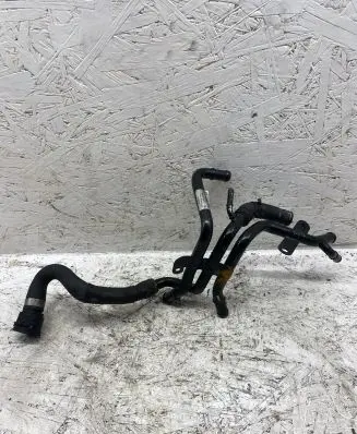 Volkswagen Golf VII Engine coolant pipe/hose 04L121064