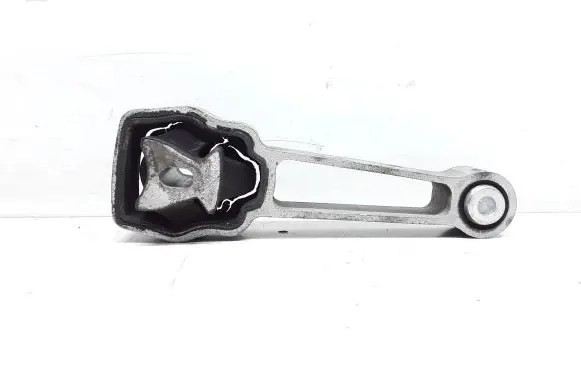Volvo V60 Engine mount bracket 30793322