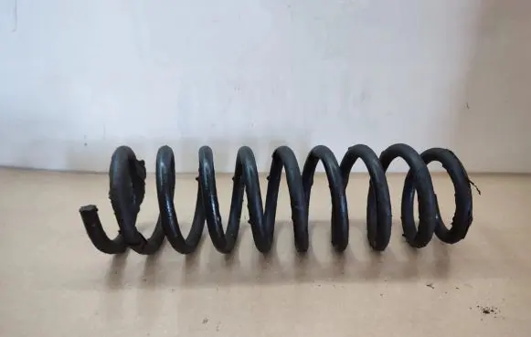 KIA Sportage Rear coil spring