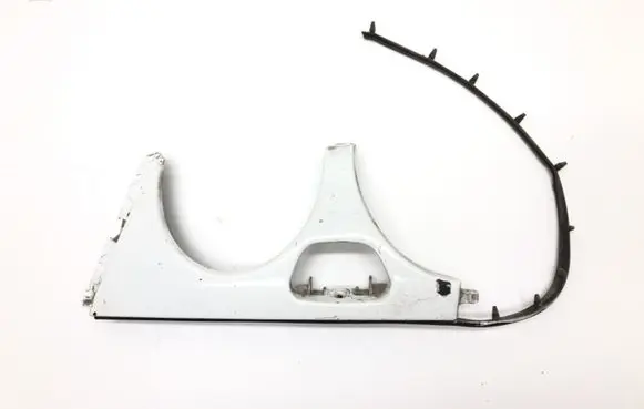 Mercedes-Benz E W210 Under headlight/headlamp trim 2108200312
