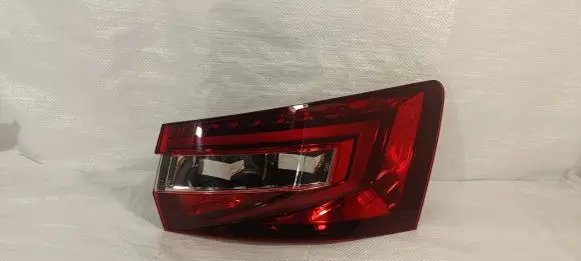 Skoda Superb B8 (3V) Rear/tail lights 3V9945208A 00197720 3V9945712