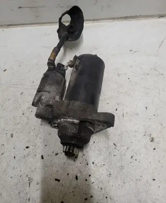 Volkswagen PASSAT B6 Starter motor 0001123012 001123012