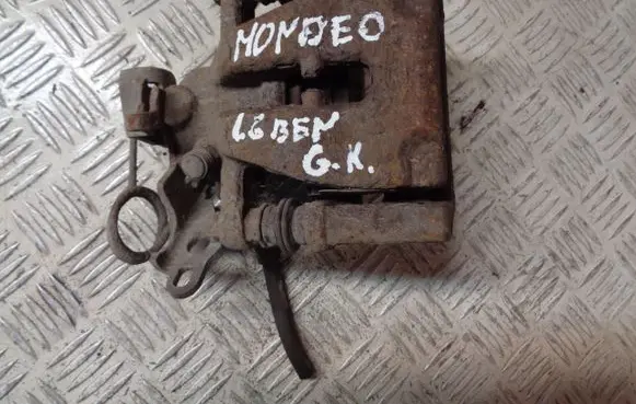 Rear brake caliper