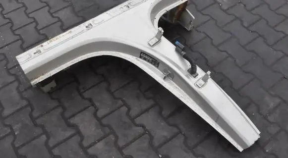 Volvo S90, V90 Side car body part 