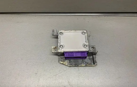 Opel Tigra B Airbag control unit/module 93162255