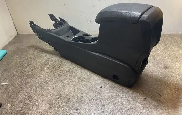 Ford Fiesta Armrest 