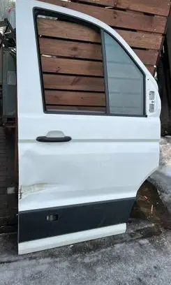 Volkswagen Crafter Front door 