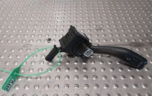 Audi A3 S3 8P Wiper control stalk S26383660 8P0953519A