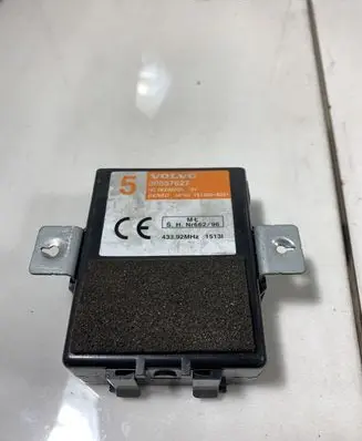 Volvo S40, V40 Alarm control unit/module 30857627