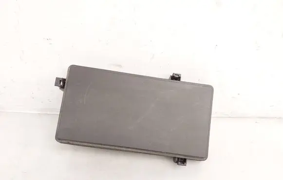 Honda Civic X Fuse box cover 