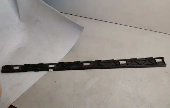 Mercedes-Benz GLE W167 Sill A1676988001