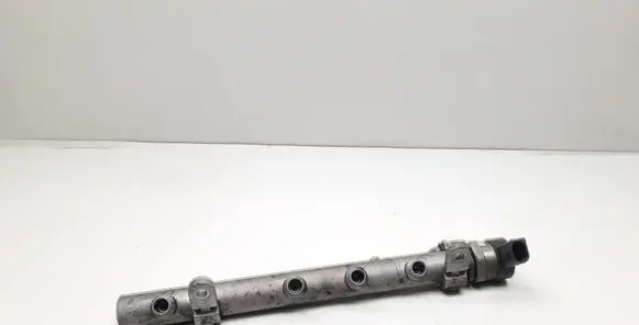 Mercedes-Benz ML W164 Fuel main line pipe A6110780449 A6420700495
