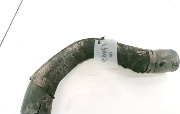 Audi A6 S6 C6 4F Engine coolant pipe/hose
