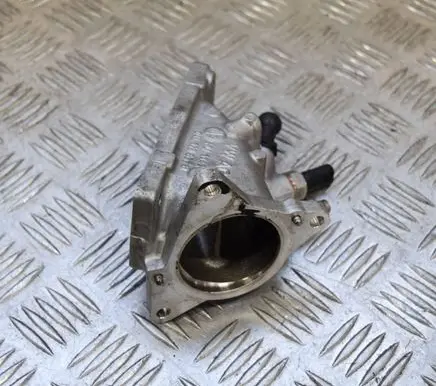 Volkswagen Tiguan Other engine bay part 04L128537B