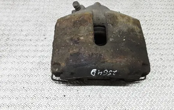 Volkswagen PASSAT B6 Front brake caliper