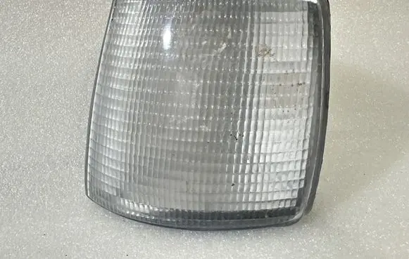 Volkswagen PASSAT B3 Front indicator light 084411507L