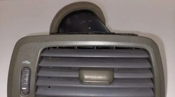 Volvo S60 Dash center air vent grill 3409375