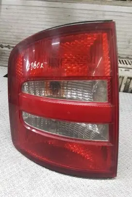 Skoda Fabia Mk1 (6Y) Rear/tail lights 6Y9945095B