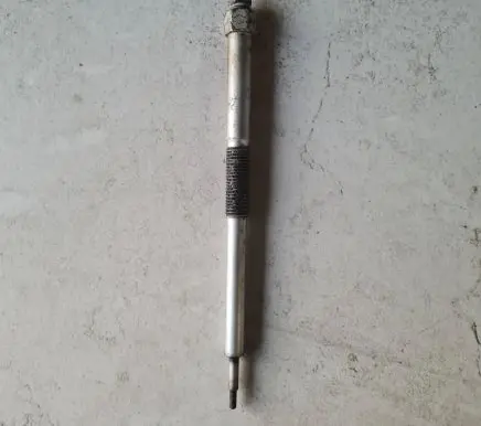 Nissan Pathfinder R51 Glow plug B233 KN32