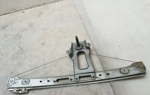 BMW 3 E46 Rear door manual window regulator 7011205