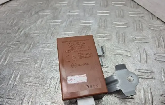 Lexus GS 300 350 430 450H Tire pressure control unit 8976030021 1584000791