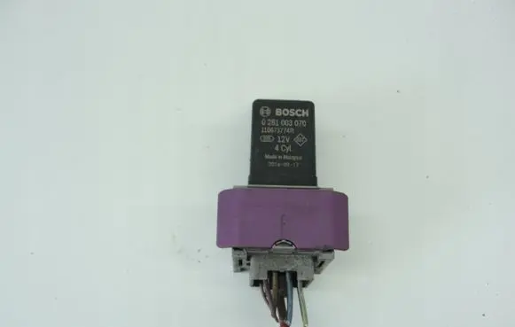 Nissan Qashqai Glow plug pre-heat relay 110673774R