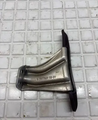 Peugeot 3008 I Slide rail for timing chain V7577631