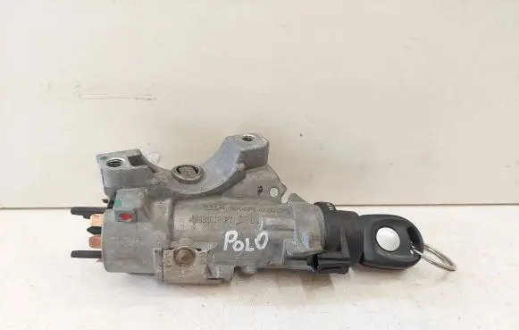 Volkswagen Polo IV 9N3 Ignition lock 4B0905851N