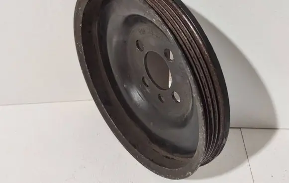 Audi 80 90 S2 B4 Crankshaft pulley 050105255