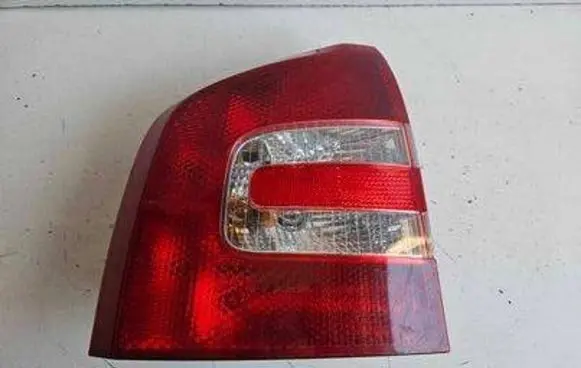 Skoda Octavia Mk2 (1Z) Rear/tail lights 1Z9945257